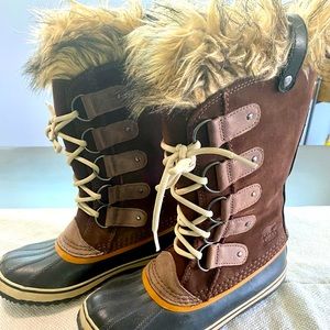 Sorel Joan of Arctic Lace Winter Boots